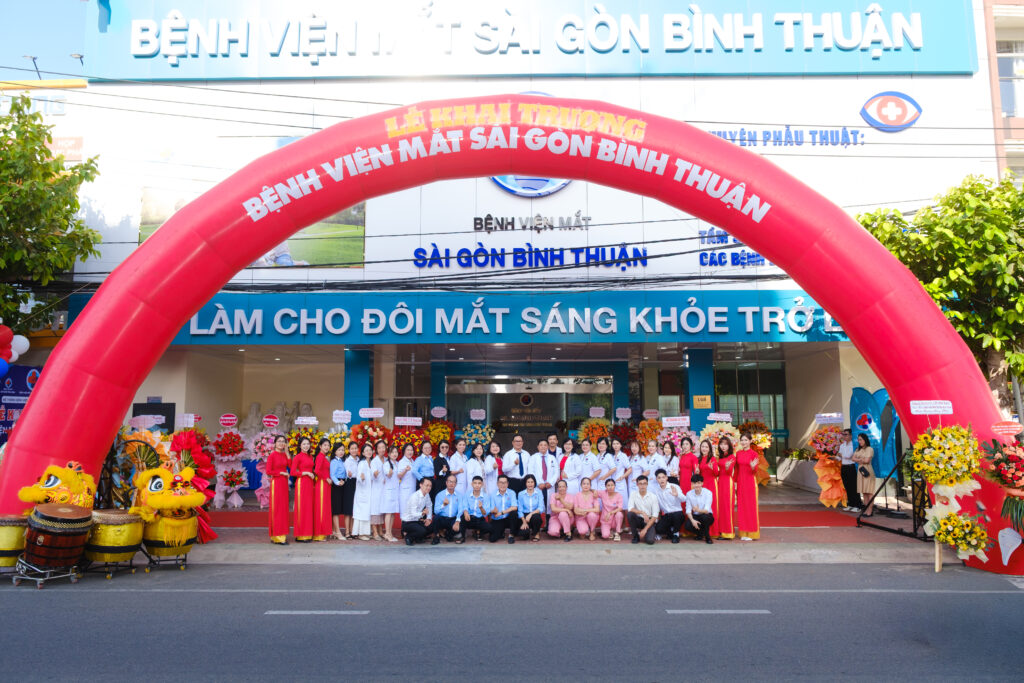 Khai trương Bệnh viện Mắt Sài Gòn Bình Thuận